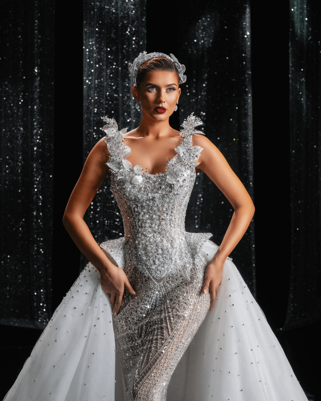 Aerine Bridal Dress with Cape and Feathers - BLINI