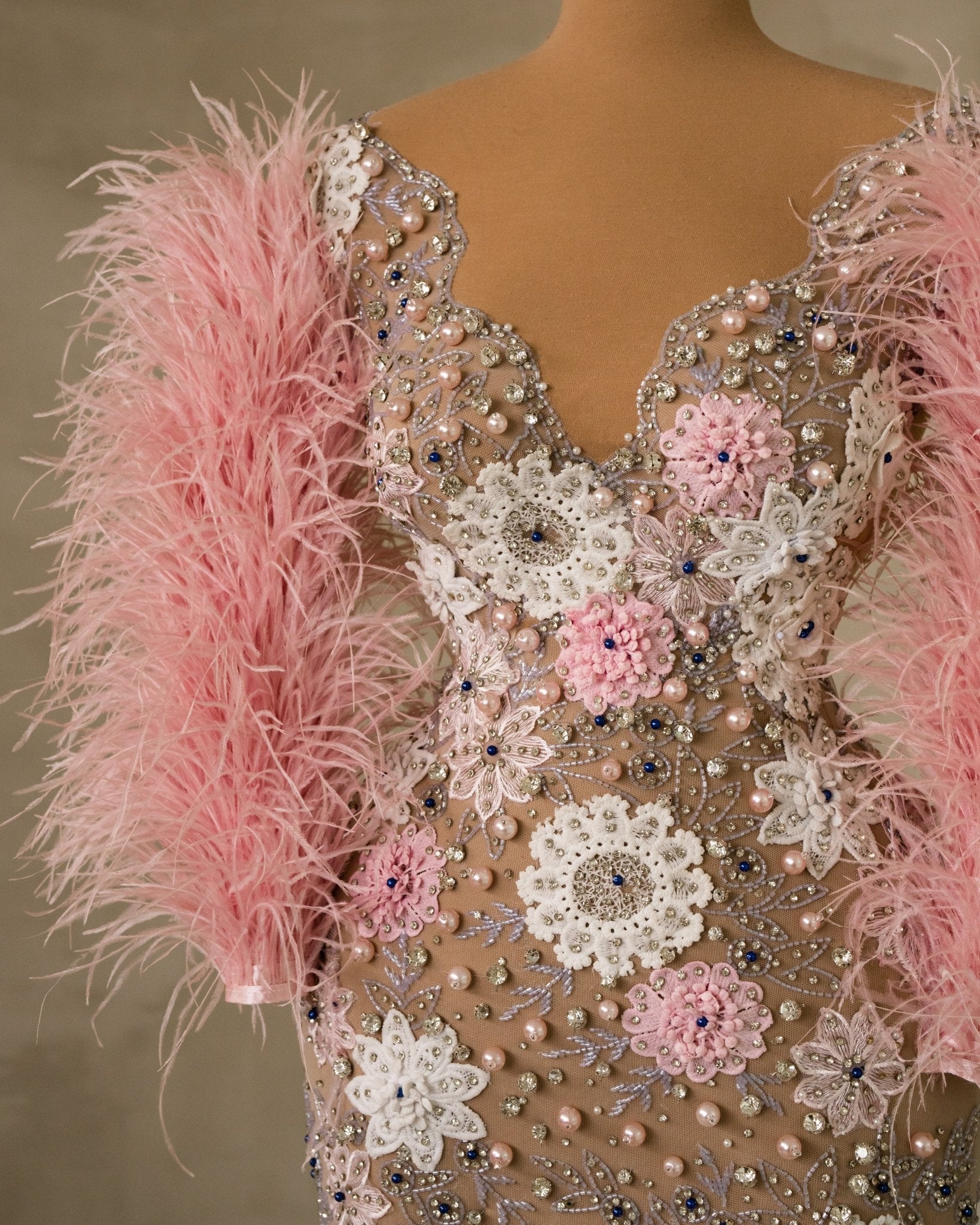 Elvyrha Feather Dress with Flowers - BLINI