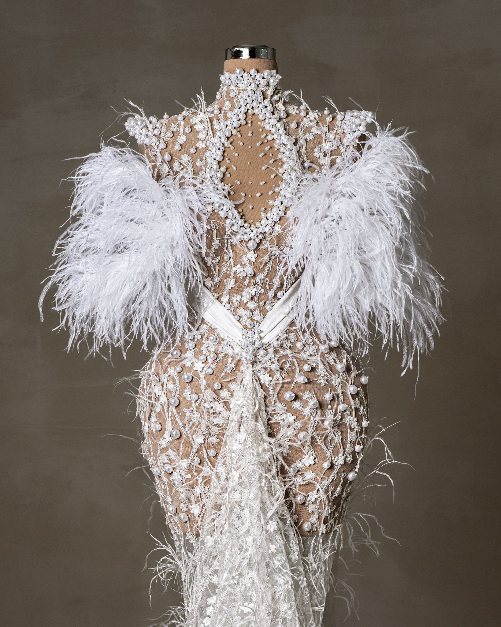 Glamoria Bridal Dress Embellished with Feathers and Pearls - BLINI