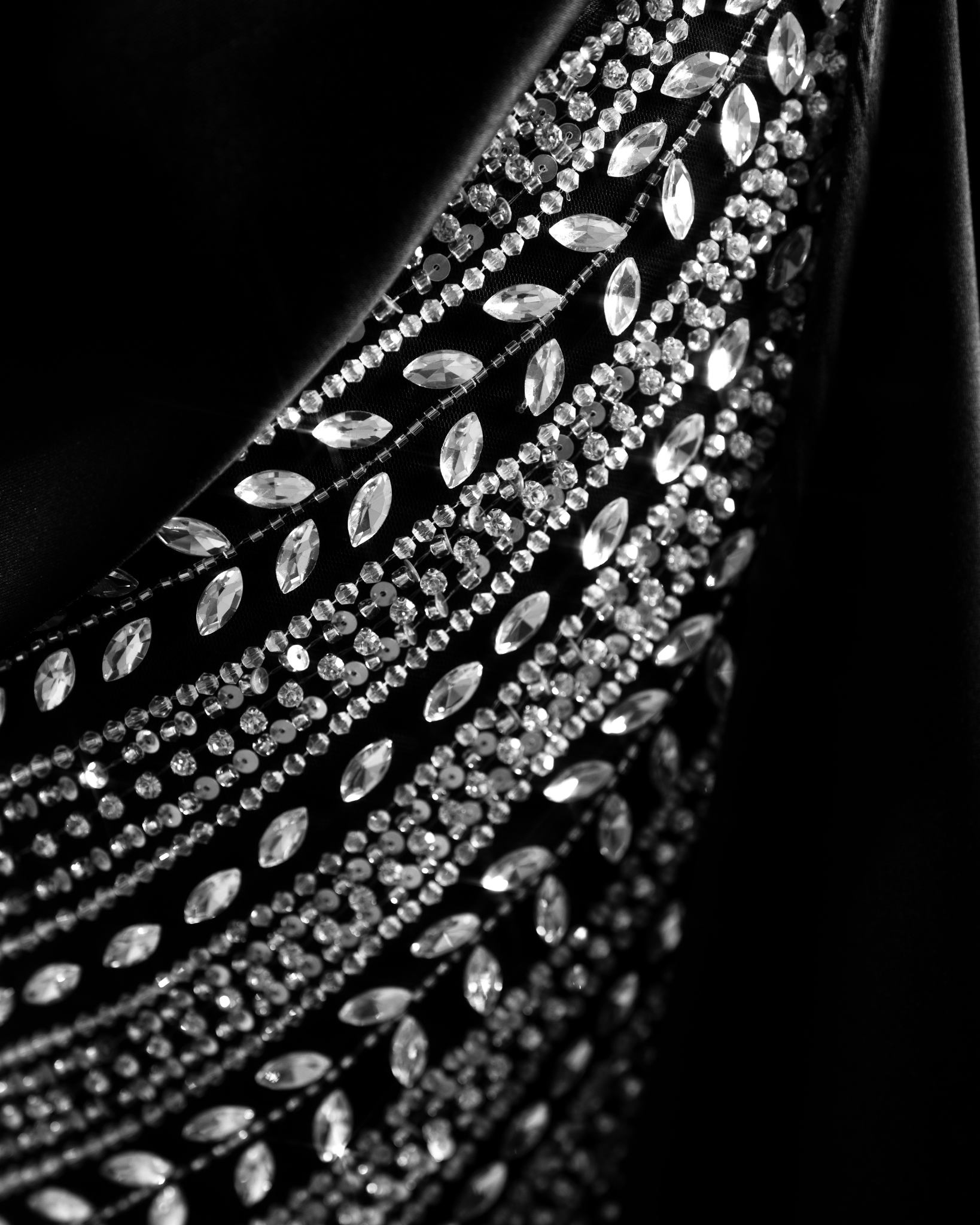 Joane Black Sleeveless Long Dress with Crystals and Cape - BLINI